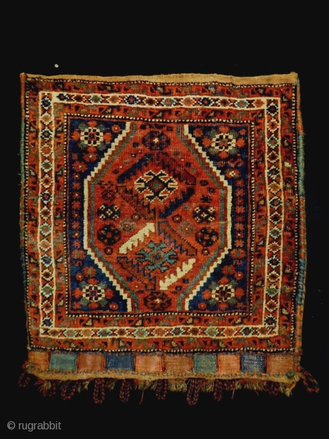 Kashkuli/Qasqhay Bag Complete
Size: 64x68cm (2.1x2.3ft)
Natural colors, made in circa 1910
                       