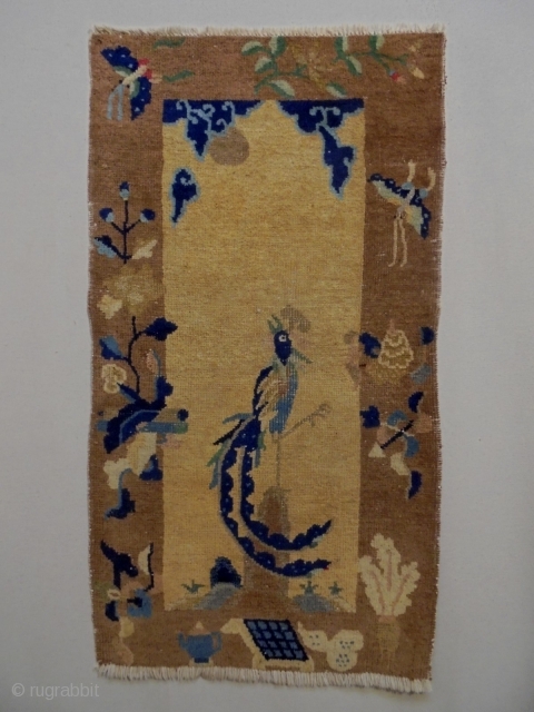 Chinese Rug
Size: 62x113cm
made in period 1910/20                           