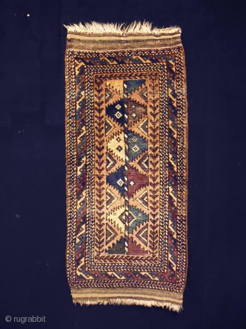 Belouch Balisth
Size: 47x103cm (1.6x3.4ft)
Natural colors, made in circa 1910                        