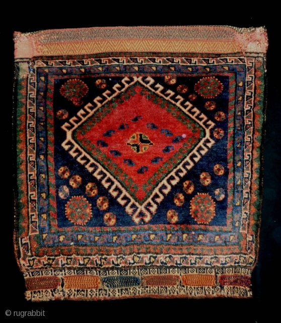 Fine Qasqhay Bagface
Size: 58x62cm (1.9x2.1ft)
Natural colors, made in circa 1910                       