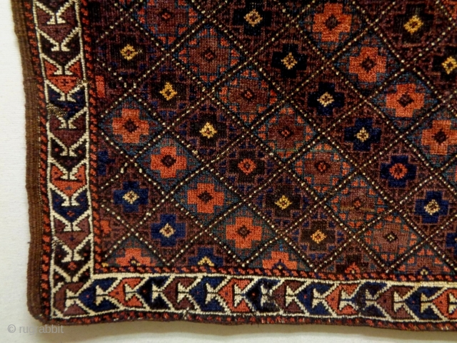 19th Century Baluch
Size: 90x80cm
Natural colors                            