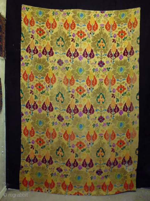 19th Century Unknown Textile
Size: 163x260cm (5.4x8.7ft)
                           