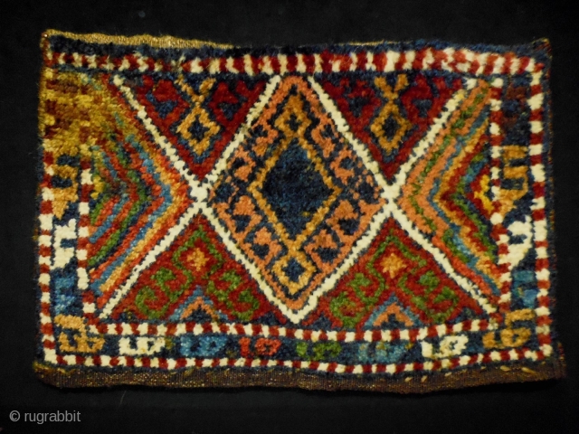 Shafak Kurd Fagirah
Size: 45x30cm (1.5x1.0ft)
Natural colors, made in circa 1910                       