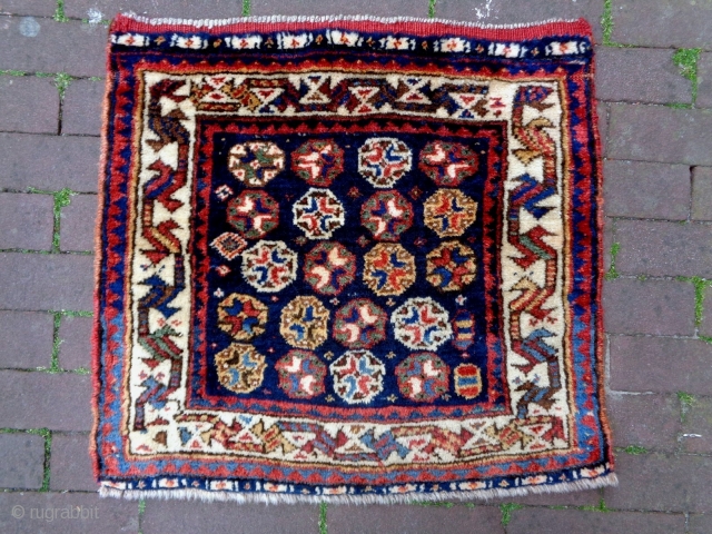 Qasqhay Bagface
Size: 58x55cm (1.9x1.8ft)
Natural colors, made in 1910/20                         