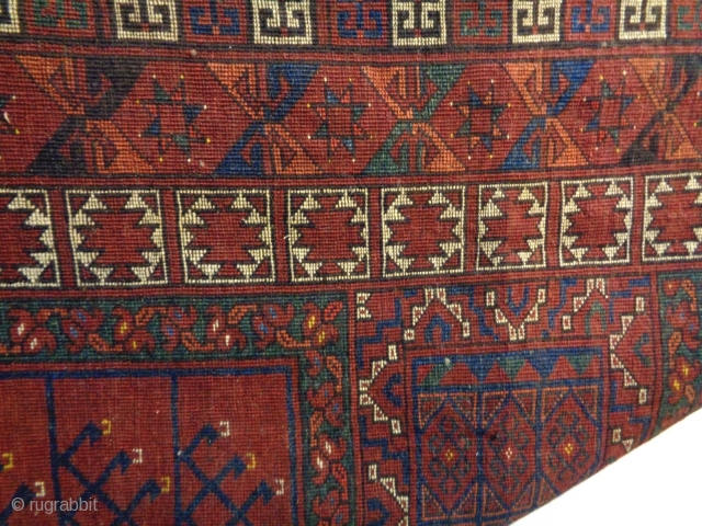 Turkmen Ensi
Size: 140x189cm (4.7x6.3ft)
Natural colors, the condition is good, made in circa 1910                    