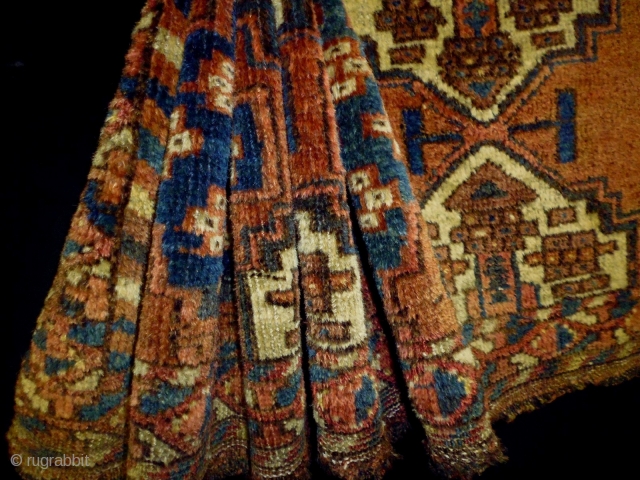 1880 Turkoman Penjerelik fragment
Size: 113x40cm (3.8x1.3ft)
Natural colors                          