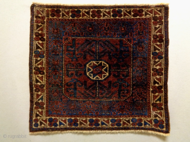 Baluch Bagface
size: 77x68cm
Natural colors, made in period 1910                         