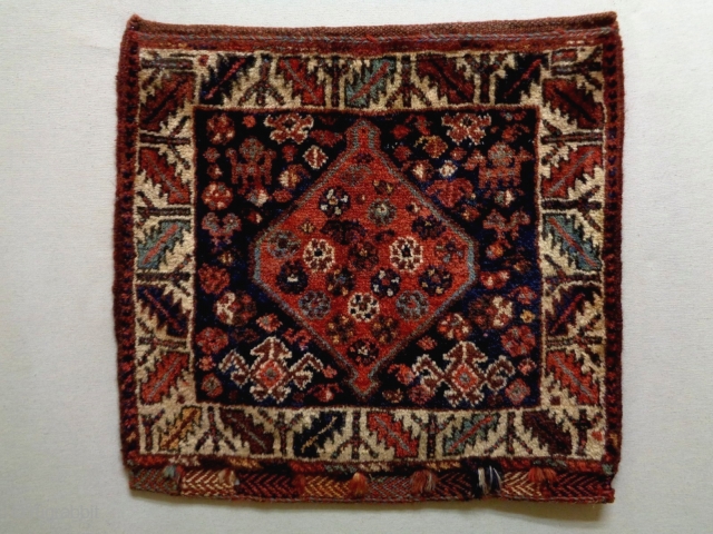 Universal Qasqhay Bagface
Size: 69x66cm
Natural colors, made in circa 1910                        