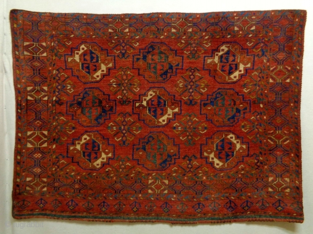 19th Century Turkmen Cuval Fragment
Size: 125x93cm (4.2x3.1ft)
Natural colors                         