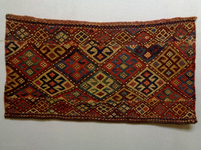 19th Century Tribal Jaf Soumakh
Size: 99x52cm
Natural colors, there are some old repairs (see picture 5).                  