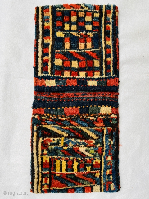 Beautiful complete Luri Bakhtiyari Gabbeh khorjin circa 1900.in good condition size 65x35                     