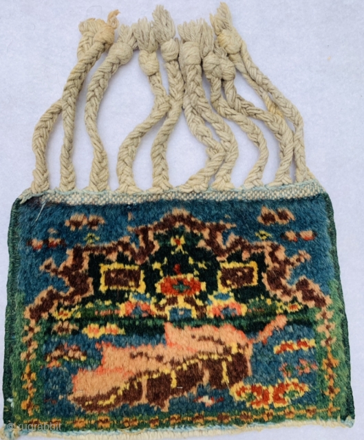 unusual Bakhtiyari horse trapping circa 1900 size24x18cm                          