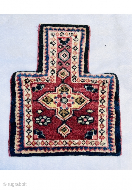 Rare Mahal saltBag circa 1900, very good condition,size51x42cm.                         