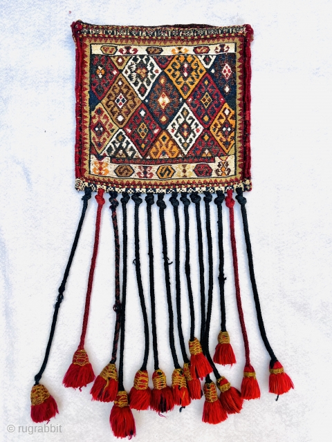 	very fine Qashqai soumac chanteh sumac circa 1880 ,all good naural colors and vey good condation size 31x(73cm with the fringes) the white color all in coton.      