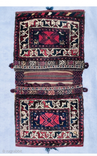 complete And very good condition Lori Bakhtirari khorjin circa 1890 all good natural colors size73x40cm                  