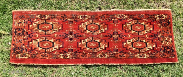 Antique Turkoman Tekke six gull torba. Very finely woven with all natural dyes and great design details.                