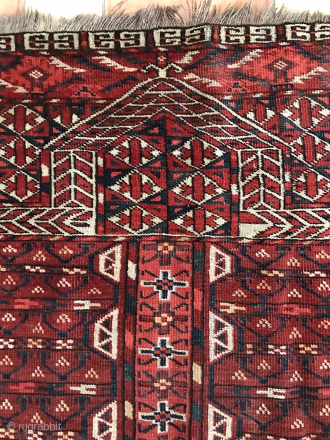 Fine unusual 19th century Tekke Engsi. Interesting design elements and good color and quality. Size is: 158x118 cm (62"x46").              