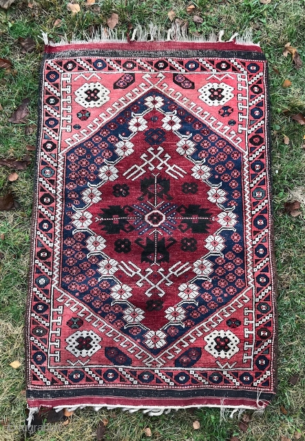 Anatolian Kiz Bergama village rug. Size is 94x143 cm.                        