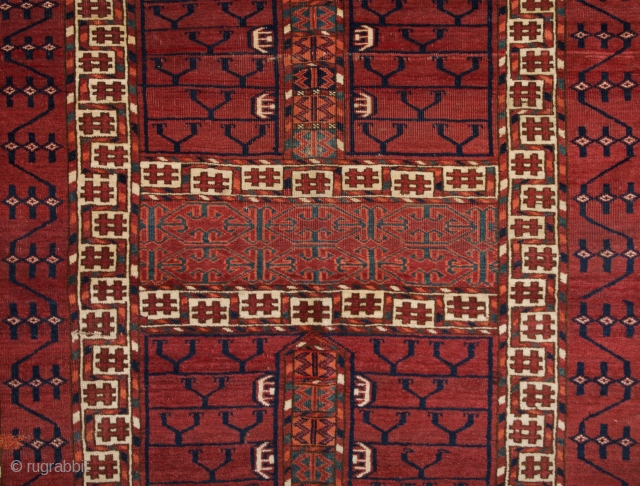 Mid 19th Century Tekke Engsi size 121x141 cm                         