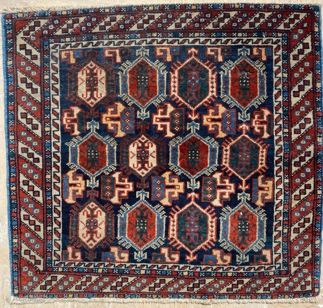 Persian Bagface Size: 62x68 cm                            