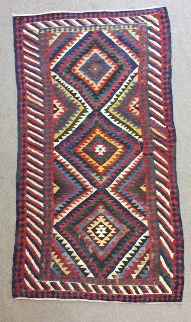 North West Persian (?) Kilim 
Size : 190 x 97 cm                      