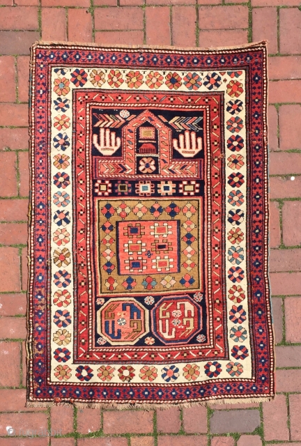 Karabagh Prayer Rug 160 x 98 cm                          