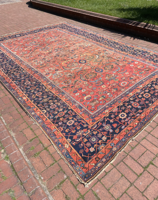 Circa 1880 Sultanabad pre-Ziegler carpet. Size :480 x 320 cm. Please contact via directly on e-mail or WhatsApp. halilaalan@gmail.com // +90 534 330 38 48        