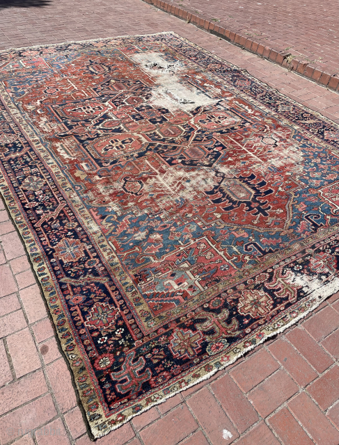 Ca. 1920 Karadja carpet, needs work. Size 9’3 x 13’11 ft
Please contact via : halilaalan@gmail.com                  