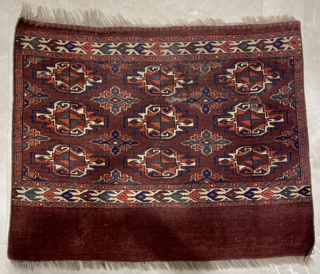 Early 19th Century Yomud Chuval Size:75x95 cm                          