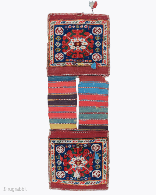 Middle of The 19th Century Bergama Heybe
Size : 40×110 cm
Please send me direct mail.

halilaydinrugs@gmail.com                   