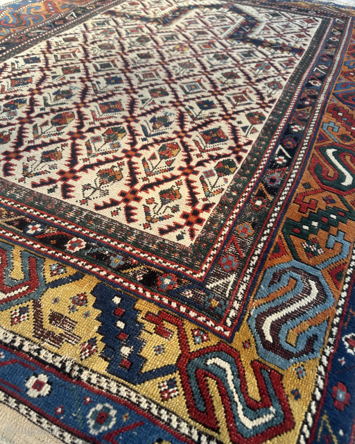 Shirvan Prayer Rug Circa 1870 Size: 130x167 cm.
Please contact directly. Halilaydinrugs@gmail.com                      