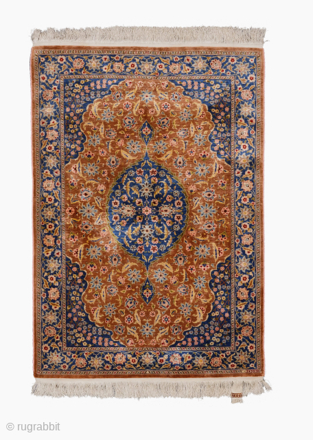 Mid 20th century Turkish Hereke Silk Rug. Size 88 x 128 cm.

Please send me direct mail.

halilaydinrugs@gmail.com

Instagram - @halilaydinrug               