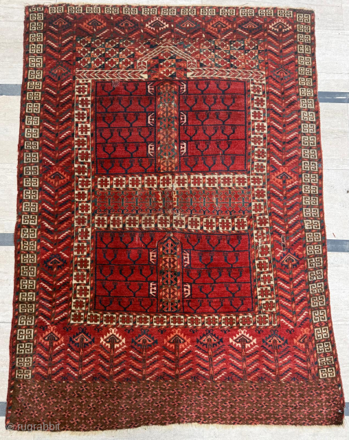 Mid 19th century Tekke Engsi Rug. Size 118 x 165 cm. Please send me direct mail.
halilaydinrugs@gmail.com
Instagram - @halilaydinrug