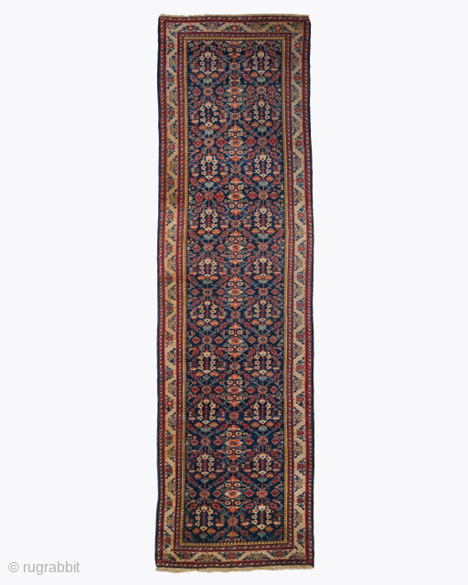 Circa 1900 Persian Mahal Runner 
Size : 116×420 cm

Please send me direct mail.

halilaydinrugs@gmail.com

Instagram - @halilaydinrug                  