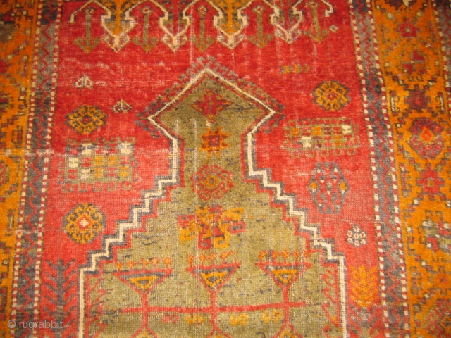 Beautiful Antep carpet,Size 1,70cm x 1,08cm
                           