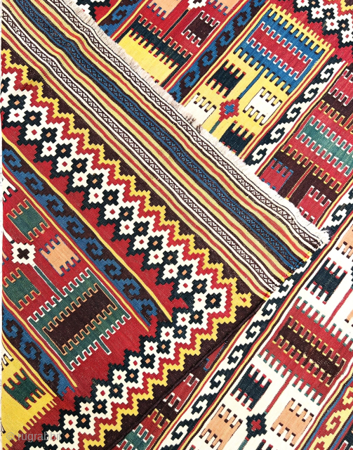 Exceptionally fine Qashqai kilim, woven with a geometric design and featuring a rare harmony of three yellows — golden, lemon, and apricot — alongside richly saturated vegetal dyes in shades of red,  ...