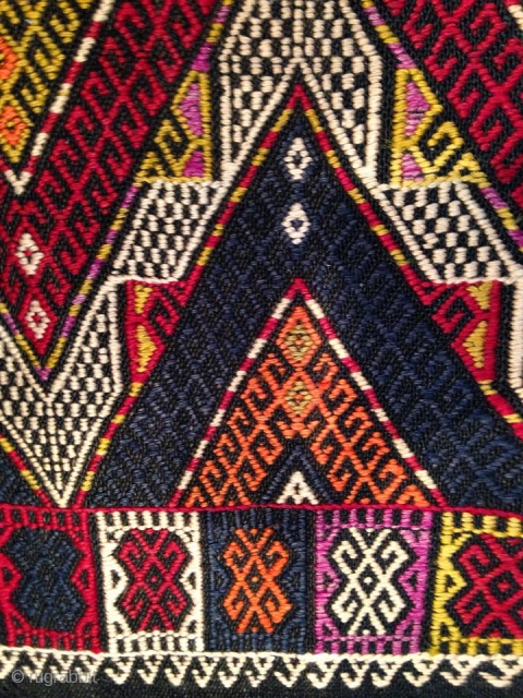 Wonderful Anatolian Wool Jijim.please feel free to contact me.size:203cmX128cm...Thanks                        