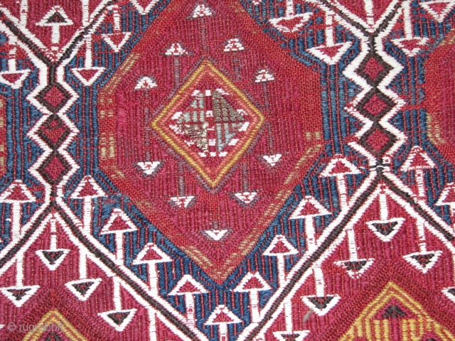 reyhanli(aleppo)? jijim verne.it has some methal possibly silver.if you love colours here you are;)                   
