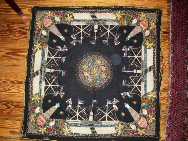 Seeking Export Opinion
Who can help with origin and age of this embroidery? 
Size is about 60 cm x 60 cm.
Thank you!            
