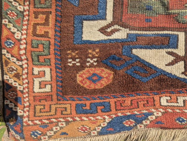 Antik anatolian with a lot of old repairs
105x192cm
