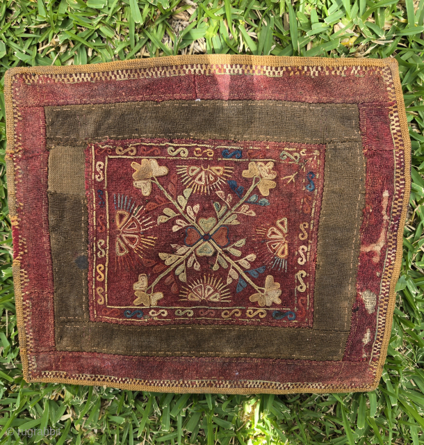 Central Asian. The bulk of opinion is that this is Chodor. Old! Backing is block-printing on handspun cotton cloth. 27x24 cm. Function?
Higher resolution e-mail images on request.
hfsadovsky at live dot com