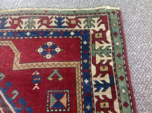 Unique Fahrola Kazak, with rare design and borders.the size 4x4'11 ( 122x150 cm)                    