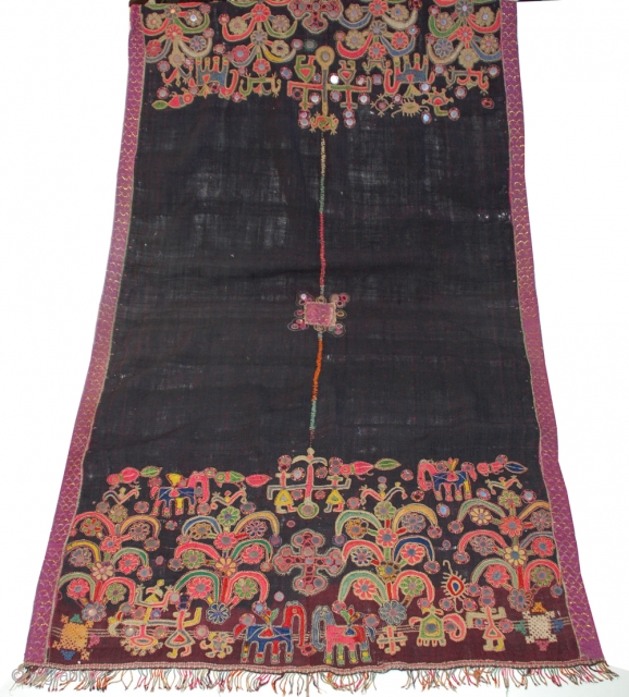 This lovely antique woolen Mutwa dowry shawl was woven by the wool weaver Meghwals of Gujarat. Like the Rabari, with great skill the wool is handspun and woven on a loom in  ...