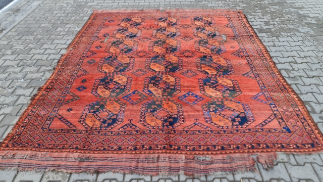 Size ; 260 x 330 cm.
Old karakalpak .                         