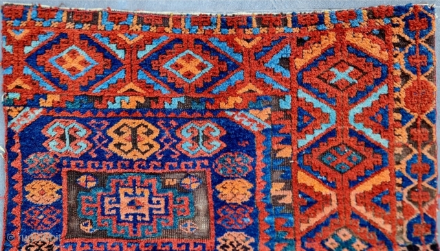 Size : 110x205 cm,
Central anatolia , Sivas.

You can pay with Paypal, Transferwise, Westernunion and Bank of america(zelle).

If you do not get an answer when you ask directly, my alternative e-mail address is; arisoylarmobilya@gmail.com vintagerugsra51@gmail.com .  ...