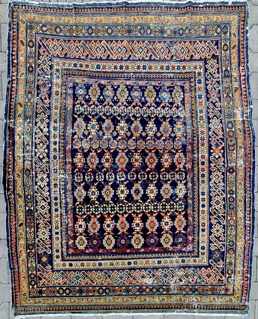 Size ; 157x187 cm,

Tchi Tchi (Chi chi )/ Kuba carpet.                       