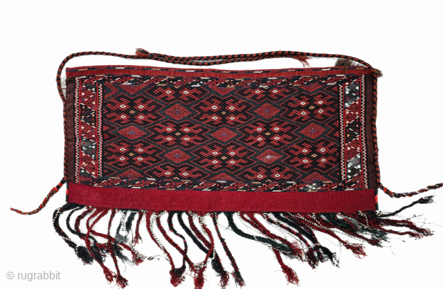 Old turkmen dowrybag
Size ; 45x95 cm
Detailed information Dm (direct message)
arisoylarmobilya@gmail.com                       