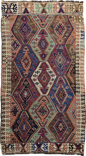 Size ; 95x170 cm
South east anatolia, Maras 
Reyhanli tribe...
Detailed information Dm 
arisoylarmobilya@gmail.com                     