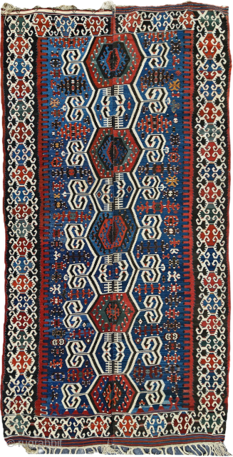 Size ; 170x300 cm
West anatolia, Aydin (cine)
Detailed information Dm 
arisoylarmobilya@gmail.com                       