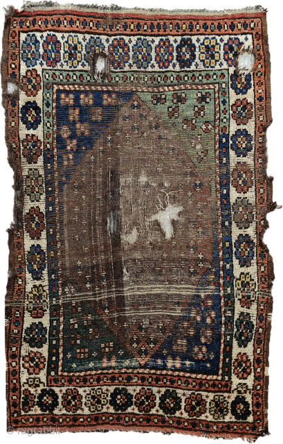 West anatolia, Kutahya (Karakecly tribe)
Pre 1800 ...
Size ; 100x160 cm
Detailed information Dm arisoylarmobilya@gmail.com                    